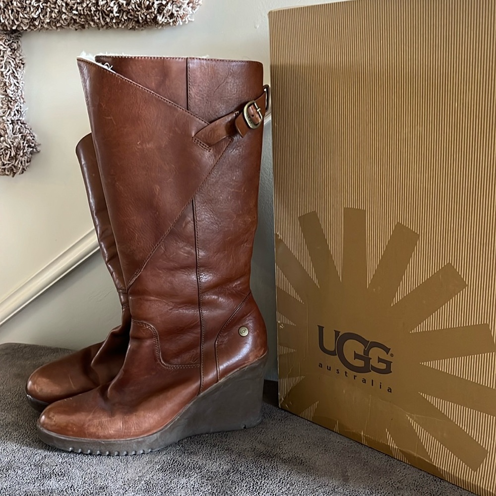 SALE! New LOW price! UGG wedge Corinth knee boots! Sherpa lined size 7